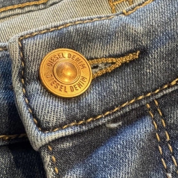 Diesel Women’s Jeans 34x30 Y2K Side Stripe Logo Vintage Mid Rise Denim - Picture 8 of 8